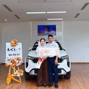 Hoạt động tư vấn và giao xe Kia tại Yên Bái 5